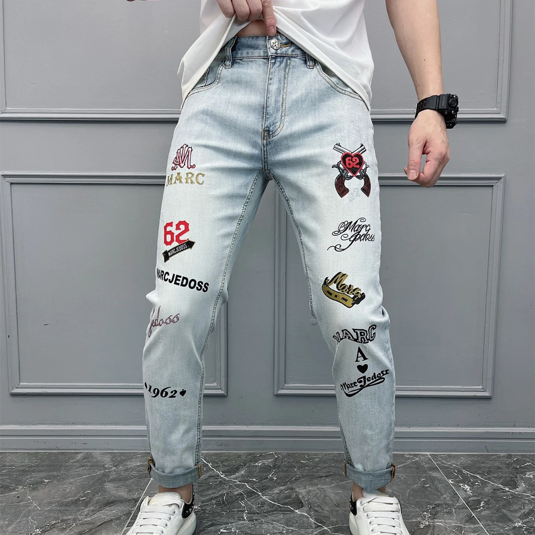 Luxury Brand Men's Casual Jeans High Quality Famous International Brand Designer Pants Unisex High Quality Fashion Trousers
Luxury Brand Men's Casual Jeans High Quality Famous International Brand Designer Pants Unisex High Quality Fashion Trousers