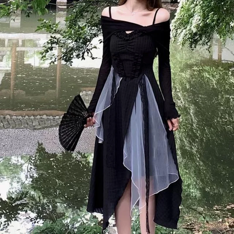 Sexy Strap Midi Dress Woman Casual Summer Sleeveless Black Vintage Dress Elegant Party One Piece Dress Korean Fashion Slim Robe
Sexy Strap Midi Dress Woman Casual Summer Sleeveless Black Vintage Dress Elegant Party One Piece Dress Korean Fashion Slim Robe