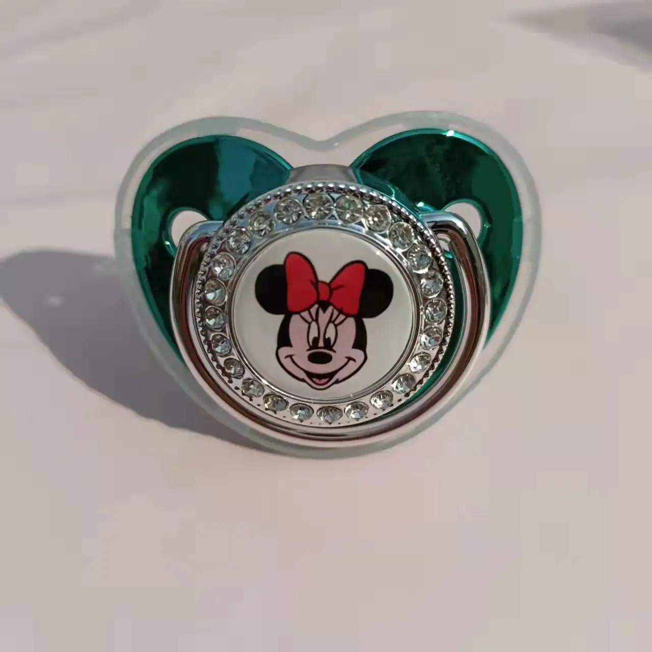 【1 Piece】Disney New Baby Pacifier Mickey Minnie Head BPA Free Baby Pacifier Dummy Bright Green Bling Silicone Pacifier Gift
【1 Piece】Disney New Baby Pacifier Mickey Minnie Head BPA Free Baby Pacifier Dummy Bright Green Bling Silicone Pacifier Gift