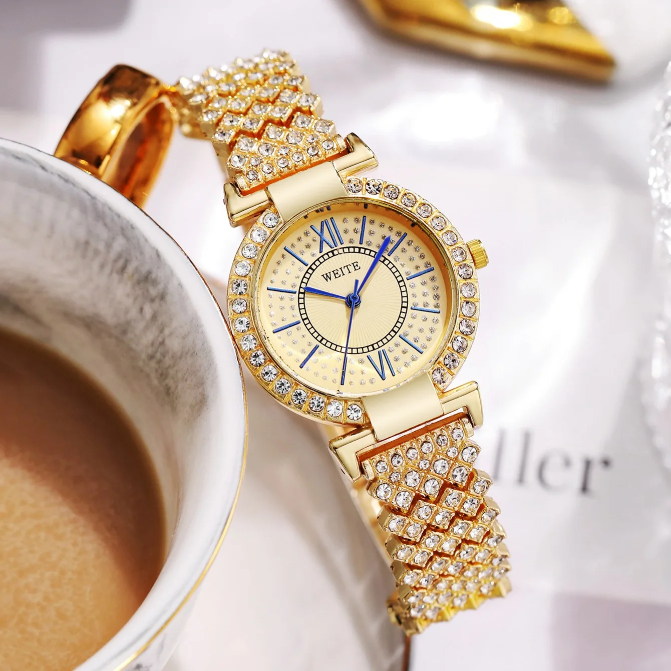 

Bangle Watches for Women Gold Quartz Watch Fashion Rome Luxury Female Stars Full Rhinestone Steel Wristwatches Relogio Masculino