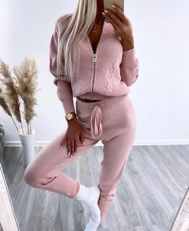Two Piece Sets for Womens 2023 Casual Zipper Design Cable Knit Long Sleeves Coat & Drawstring Pants Set Autumn Winter Clothing
Two Piece Sets for Womens 2023 Casual Zipper Design Cable Knit Long Sleeves Coat & Drawstring Pants Set Autumn Winter Clothing