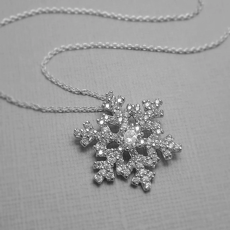 ZHIXUN Aesthetic Snowflakes Necklace with Crystal CZ Stone for Women Delicate Winter Accessories Christmas Gifts Fashion Jewelry
ZHIXUN Aesthetic Snowflakes Necklace with Crystal CZ Stone for Women Delicate Winter Accessories Christmas Gifts Fashion Jewelry
