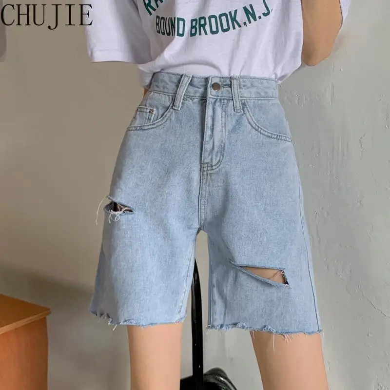 2022 Shorts Women Retro Denim Holes Design Chic Harajuku Couple Short Trouser Casual Popular High Street Ladies Clothes Unisex
2022 Shorts Women Retro Denim Holes Design Chic Harajuku Couple Short Trouser Casual Popular High Street Ladies Clothes Unisex