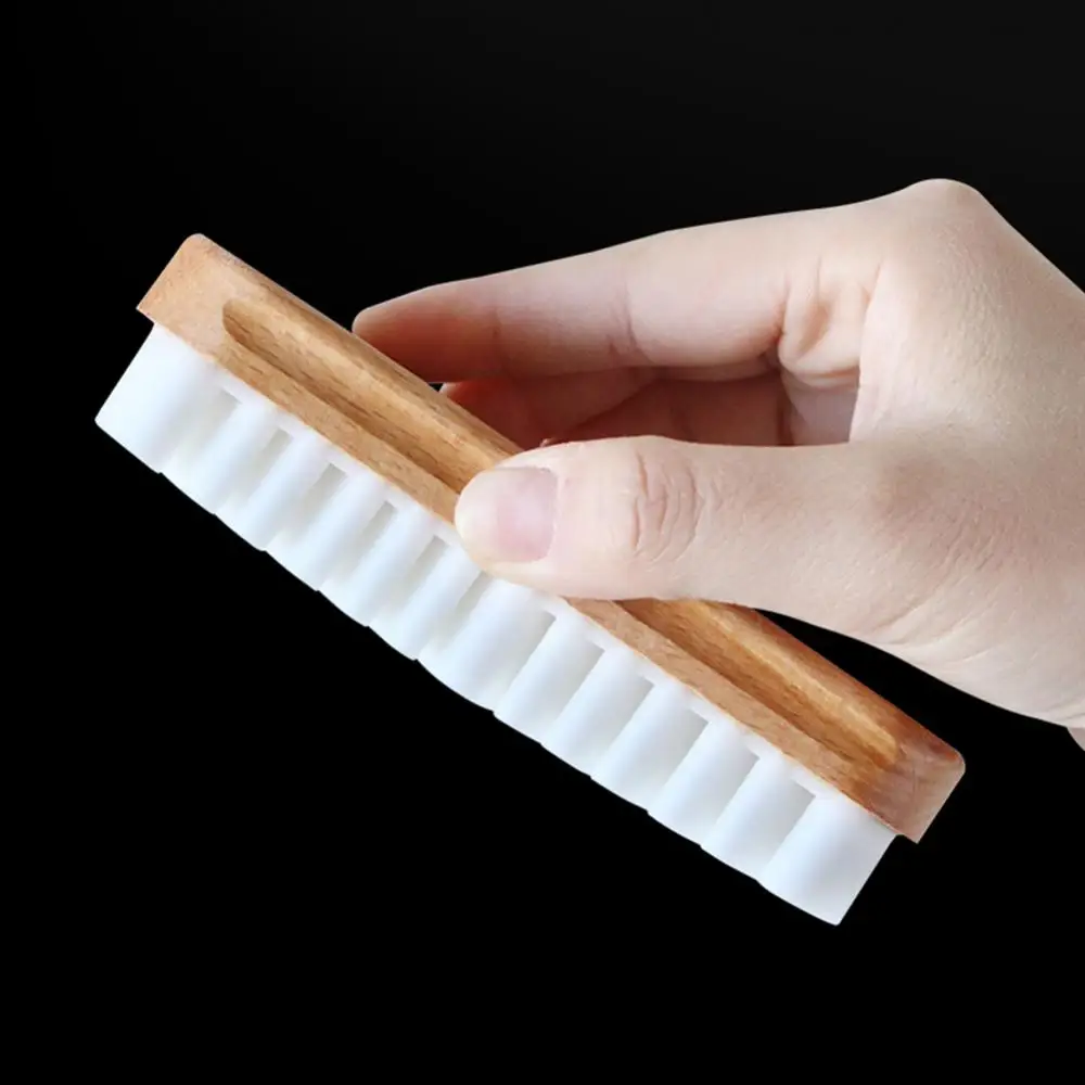 1pc Leather Brush For Suede Boots Bags Scrubber Cleaner High Quality Rubber Crepe Shoe Brush Household Cleaning Tool Accessories
1pc Leather Brush For Suede Boots Bags Scrubber Cleaner High Quality Rubber Crepe Shoe Brush Household Cleaning Tool Accessories