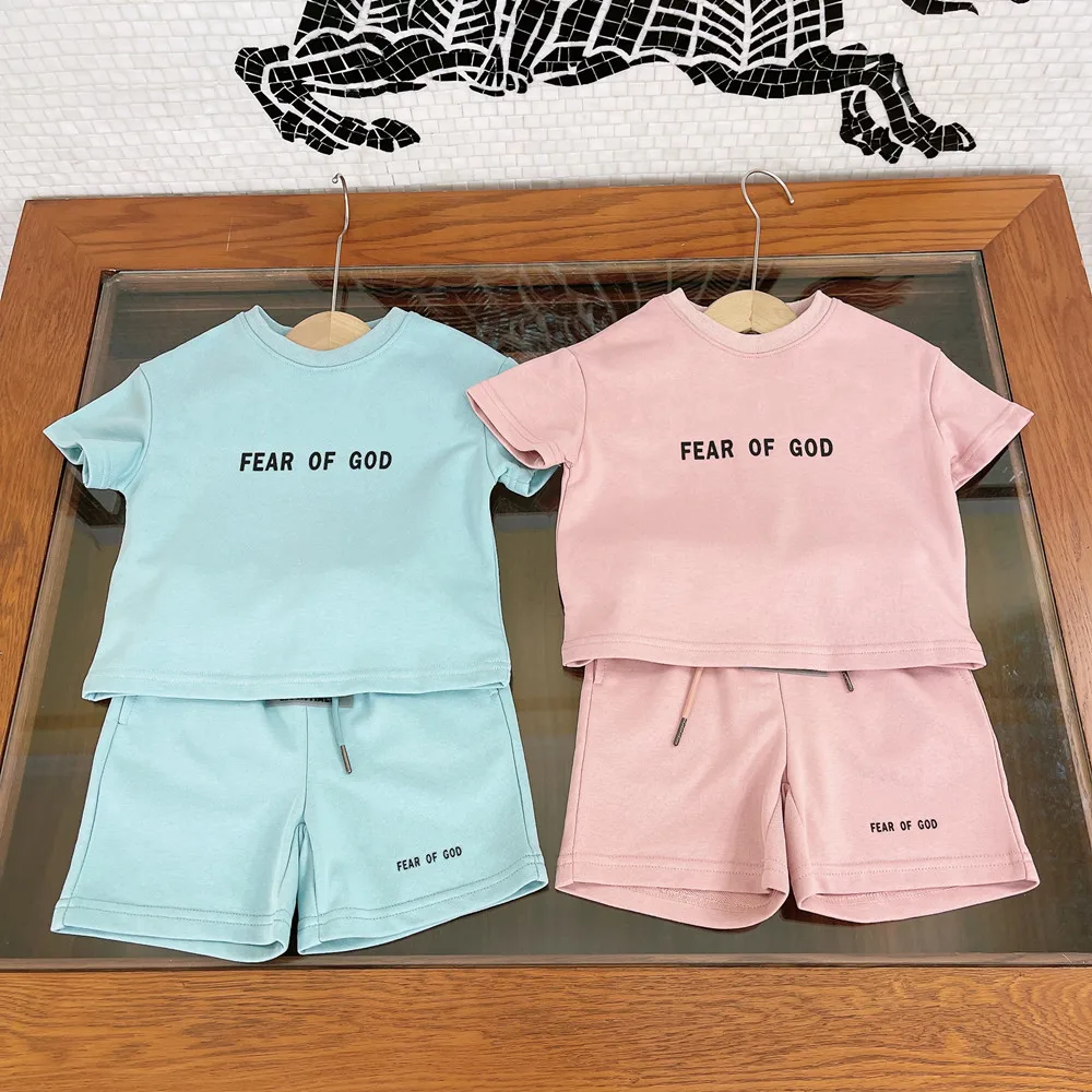 Designer Kids Clothes Girls Boutique Outfits Summer 2022 Brand Children's Clothing Casual Letter T-shirt Shorts 2Pcs Boys Sets
Designer Kids Clothes Girls Boutique Outfits Summer 2022 Brand Children's Clothing Casual Letter T-shirt Shorts 2Pcs Boys Sets