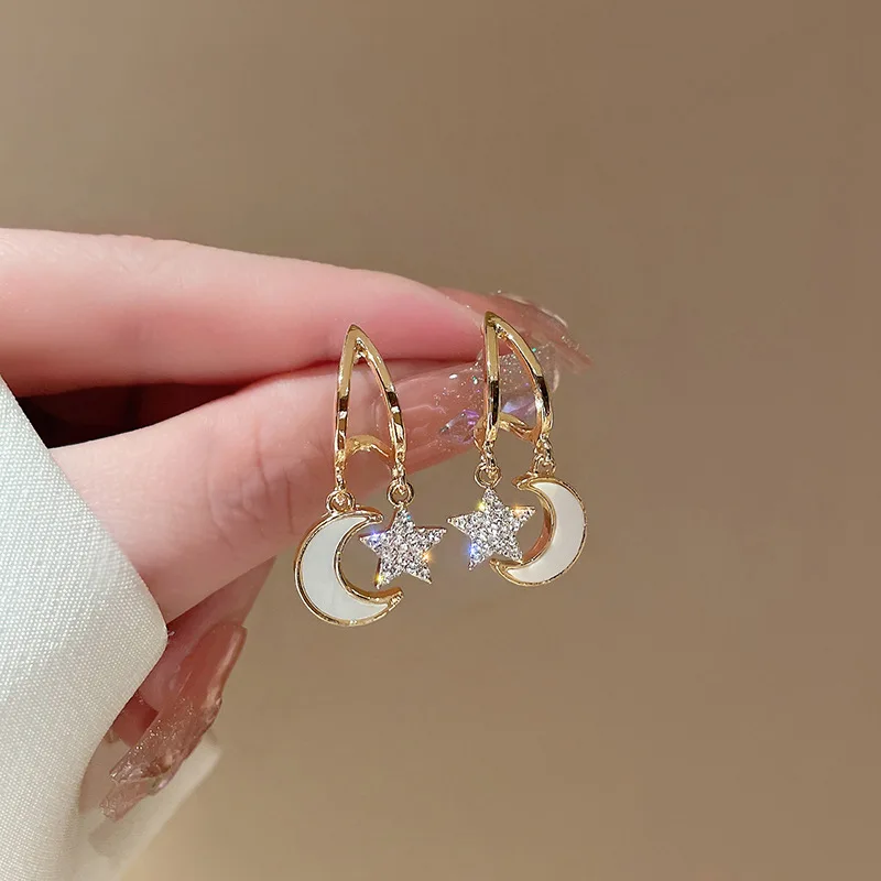 2023 New Fashion Trend Unique Design Elegant Delicate Zircon Shell Star Moon Earrings Women Jewelry Party Premium Gift Wholesale
2023 New Fashion Trend Unique Design Elegant Delicate Zircon Shell Star Moon Earrings Women Jewelry Party Premium Gift Wholesale
