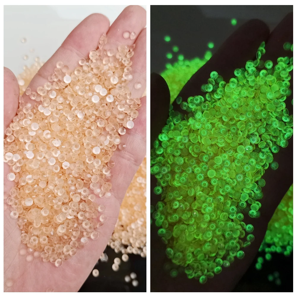 New Design 3mm 4mm 5mm 50g Transparent Luminous Stones Glow In The Dark Jelly Resin Rhinestones For Decoration
New Design 3mm 4mm 5mm 50g Transparent Luminous Stones Glow In The Dark Jelly Resin Rhinestones For Decoration