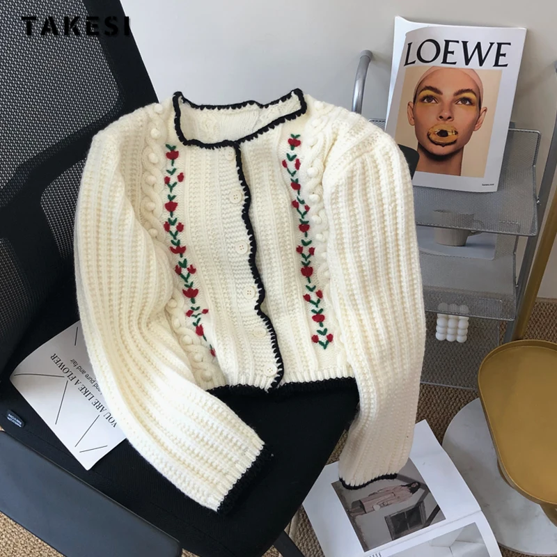 Women Luxury Sweet Floral Knitting Long Sleeve O-Neck Cardigans 2023 Winter Vintage Casual Single Breasted Loose Fit Sweater
Women Luxury Sweet Floral Knitting Long Sleeve O-Neck Cardigans 2023 Winter Vintage Casual Single Breasted Loose Fit Sweater
