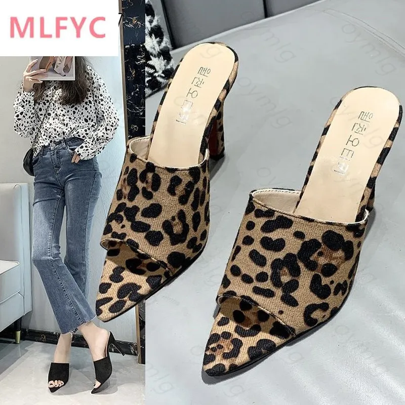 2021 New Brand Design Sandals Leopard Slippers Large Women Shoes Size 43 High Heel Sandals Black Green Orange shoes women
2021 New Brand Design Sandals Leopard Slippers Large Women Shoes Size 43 High Heel Sandals Black Green Orange shoes women