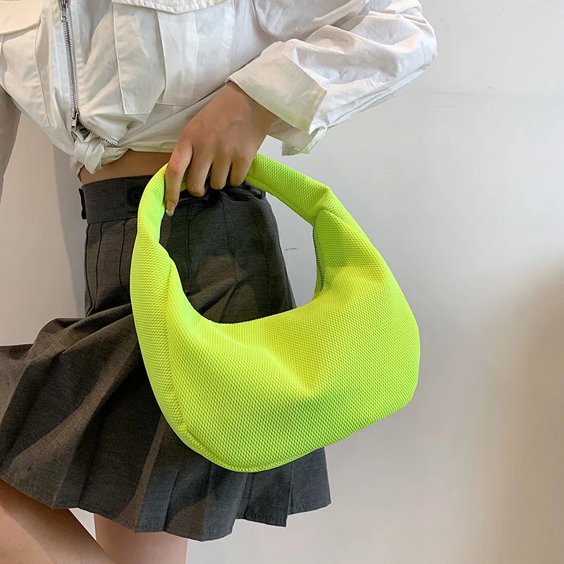 Роскошные брендовые маленькие холщовые сумки-тоуты, женская сумка на плечо, высококачественные модные простые дизайнерские сумки и кошеле... 
Роскошные брендовые маленькие холщовые сумки-тоуты, женская сумка на плечо, высококачественные модные простые дизайнерские сумки и кошеле...