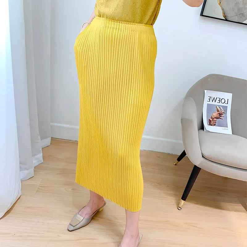 Pleated half length skirt, new summer straight tube skirt for women, loose and solid color, slimming and slimming for commuting
Pleated half length skirt, new summer straight tube skirt for women, loose and solid color, slimming and slimming for commuting
