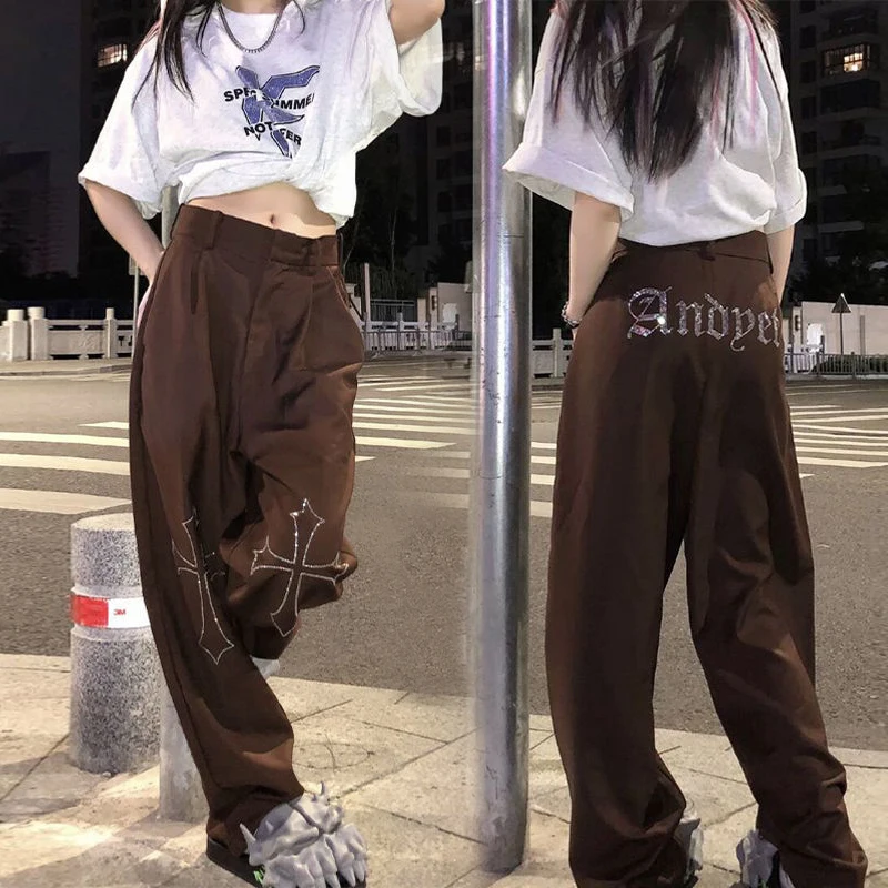 Y2K rhinestones Pockets Cargo Pants for Women Straight Pants Harajuku Vintage 90S Aesthetic Low Waist Trousers Wide Leg Baggy
Y2K rhinestones Pockets Cargo Pants for Women Straight Pants Harajuku Vintage 90S Aesthetic Low Waist Trousers Wide Leg Baggy