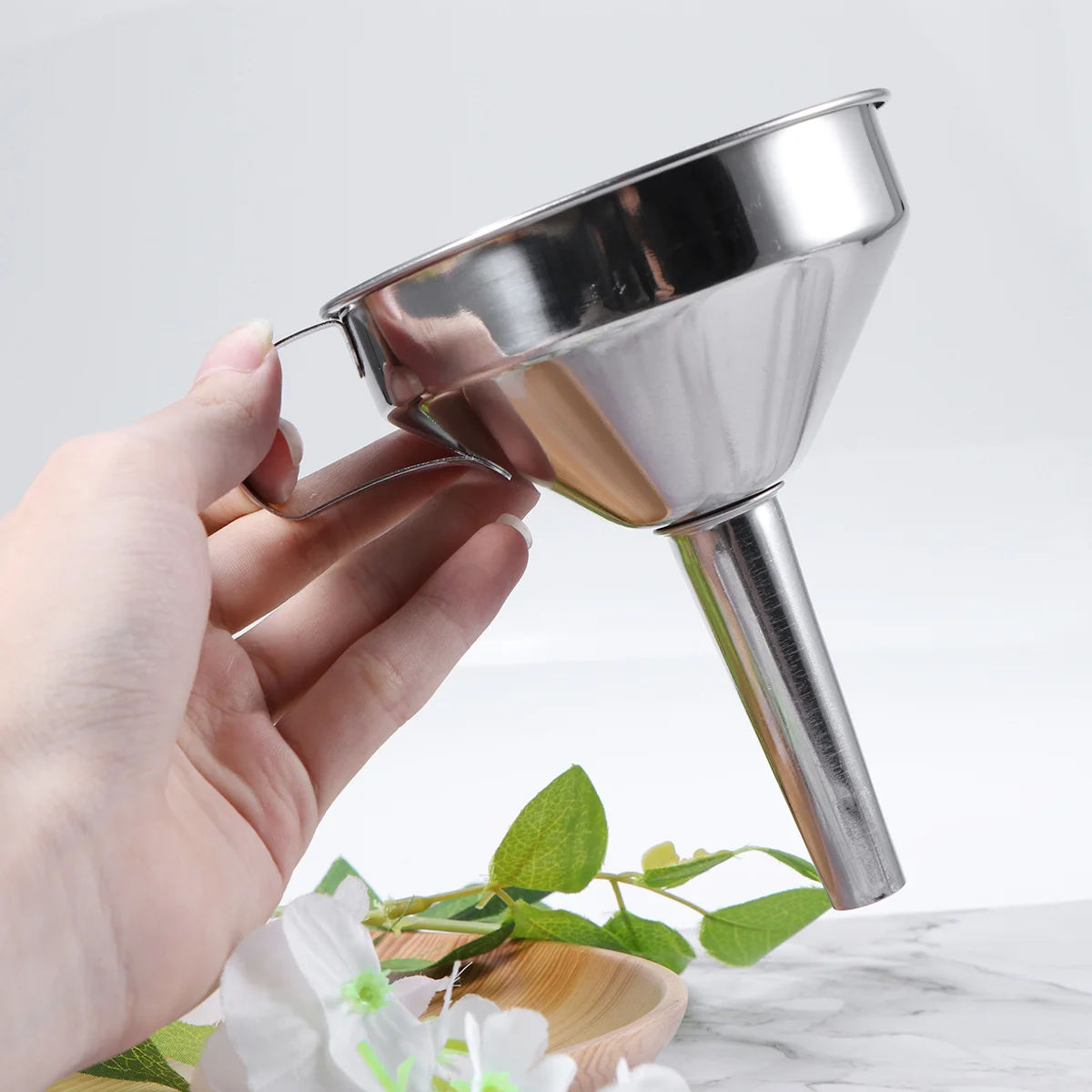 1PC Large Stainless Steel Funnel Funnel Pouring Funnel Market Funnel Wide Funnel Stainless Funnel 
1PC Large Stainless Steel Funnel Funnel Pouring Funnel Market Funnel Wide Funnel Stainless Funnel