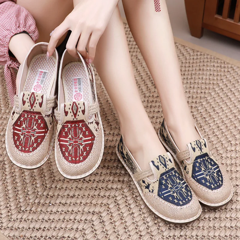 Cloth Shoes Women's 2023 New Linen Casual Shoes Students Mori Shallow Straw Woven Ethnic Style Embroidered Shoes Women
Cloth Shoes Women's 2023 New Linen Casual Shoes Students Mori Shallow Straw Woven Ethnic Style Embroidered Shoes Women