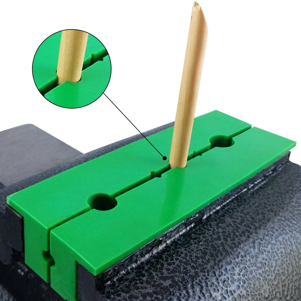 Bench Vise Jaw 6Inch Magnetic Soft Pad Jaw Rubber For Metal Vise Bench Machine Tool Holding Wood Metal Plastic Tubing
Bench Vise Jaw 6Inch Magnetic Soft Pad Jaw Rubber For Metal Vise Bench Machine Tool Holding Wood Metal Plastic Tubing