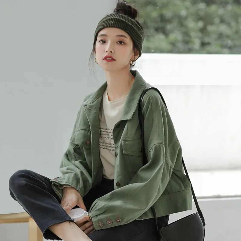 Denim Jacket for Women 2023 Single Breasted Turn Down Collar Jacket Vintage Korean BF Style Motorcycle Jacket Loose Outerwear
Denim Jacket for Women 2023 Single Breasted Turn Down Collar Jacket Vintage Korean BF Style Motorcycle Jacket Loose Outerwear
