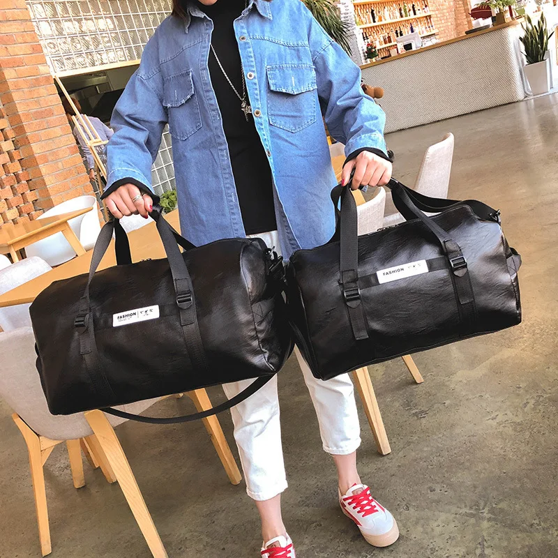 Men's Retro PU Leather Travel BagLarge-capacity Travel Bag Business Trip Handbag Shoulder Messenger Bag
Men's Retro PU Leather Travel BagLarge-capacity Travel Bag Business Trip Handbag Shoulder Messenger Bag