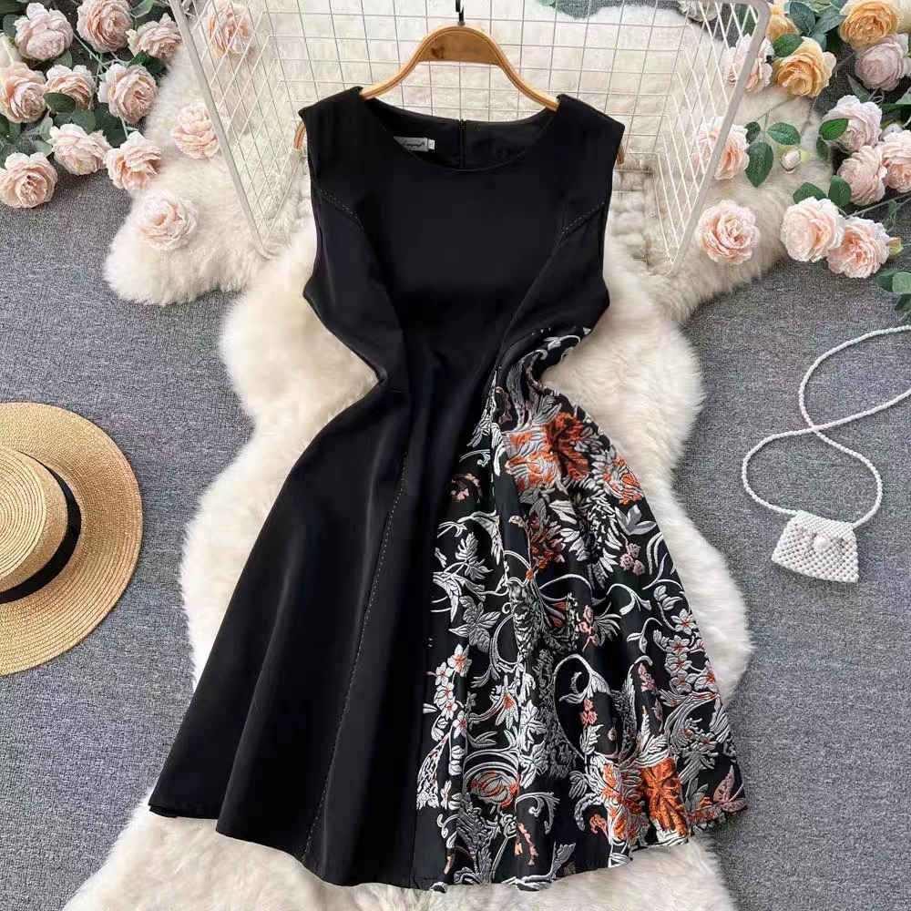 Hepburn Style French Retor Small Black Dress Summer New Fashionable Three Dimensional Jacquard Sleeveless A-LINE Skirt
Hepburn Style French Retor Small Black Dress Summer New Fashionable Three Dimensional Jacquard Sleeveless A-LINE Skirt