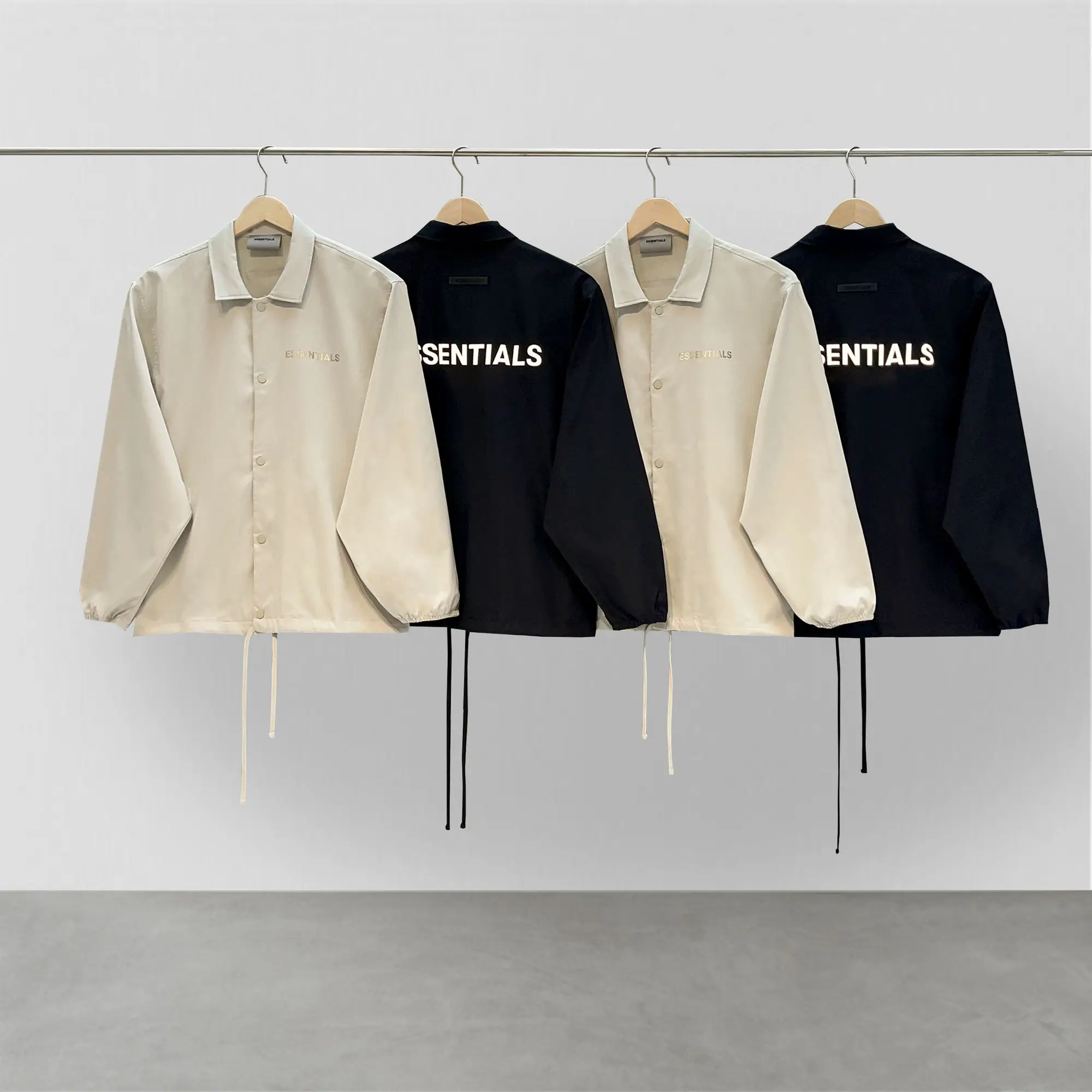 FW23 Street Fashion Brand Unisex Oversize Thin Jacket 3M Reflective Letter Printing Nylon Hip Hop Loose Casual Coat
FW23 Street Fashion Brand Unisex Oversize Thin Jacket 3M Reflective Letter Printing Nylon Hip Hop Loose Casual Coat