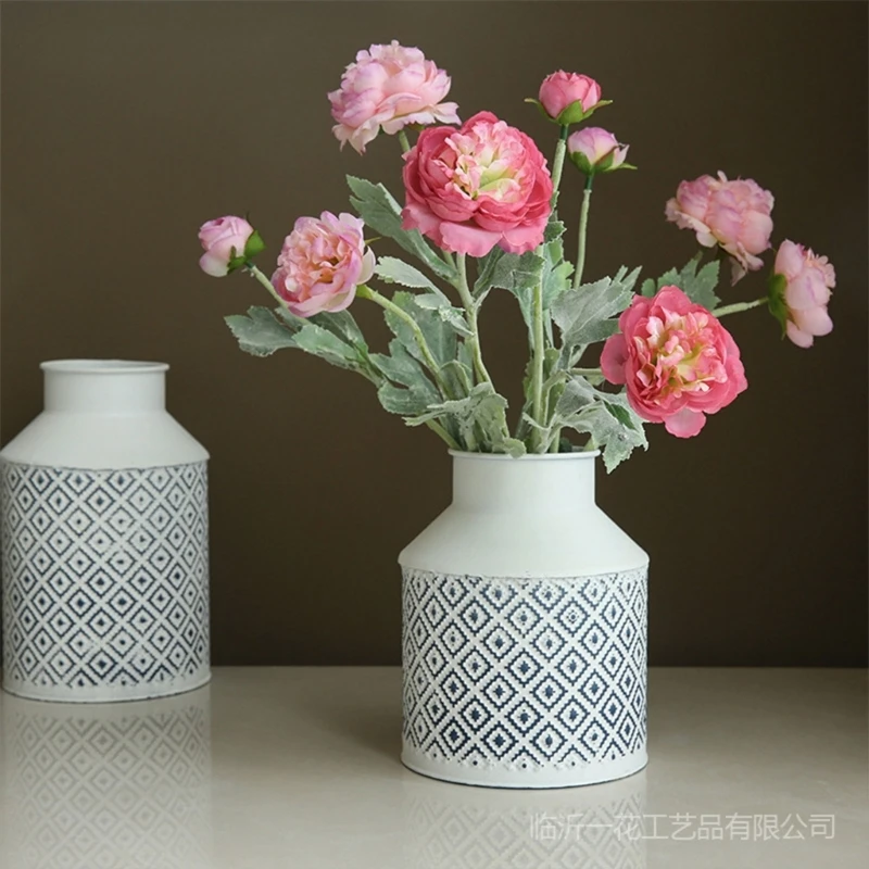 3 головы Ranunculus Asiaticus украшения поддельные цветы искусственный шелковый цветок декор
3 головы Ranunculus Asiaticus украшения поддельные цветы искусственный шелковый цветок декор
