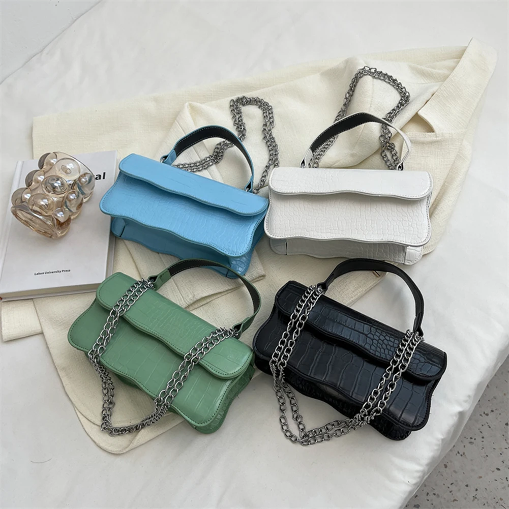 Small PU Leather Shoulder Bag Women Alligator Pattern Solid Color Handbags Ladies Chain Simple Totes Portable Shopping Purse
Small PU Leather Shoulder Bag Women Alligator Pattern Solid Color Handbags Ladies Chain Simple Totes Portable Shopping Purse