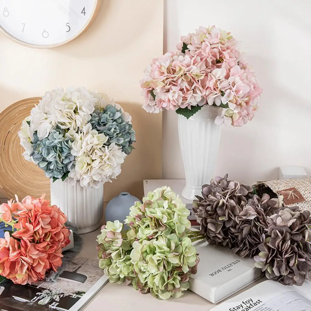 Beautiful Artificial Flower Exquisite Fake Flower No Watering Fake Hydrangea Flower Ornament Decorative
Beautiful Artificial Flower Exquisite Fake Flower No Watering Fake Hydrangea Flower Ornament Decorative