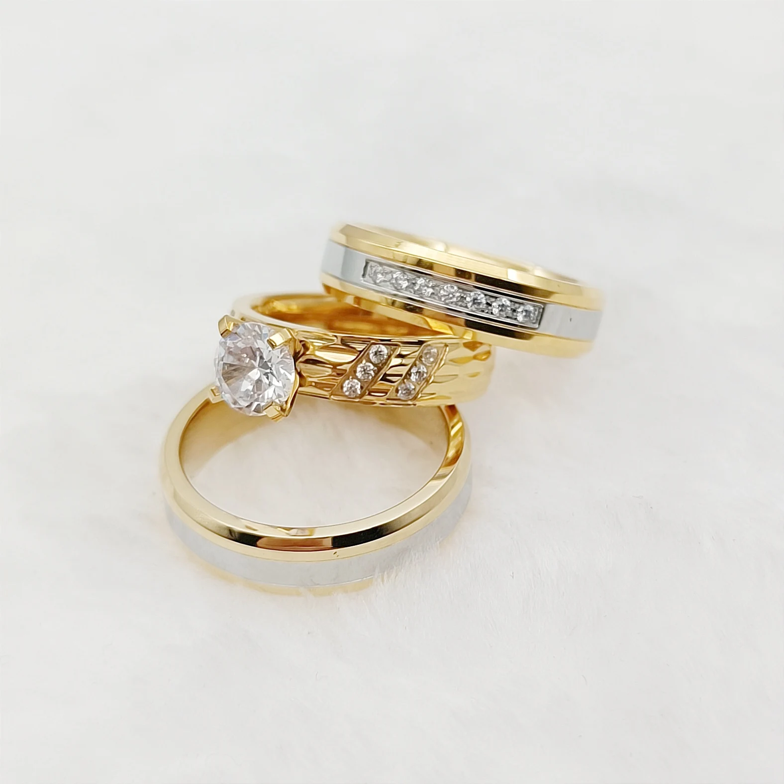 Western Married Couples 3pcs Wedding Engagement Rings Sets For Men and Women 18k Gold Plated Jewery
Western Married Couples 3pcs Wedding Engagement Rings Sets For Men and Women 18k Gold Plated Jewery
