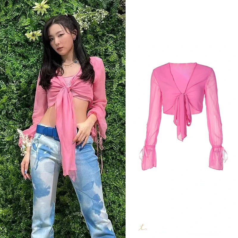 Kpop RedVelvet Pink Casual Flared Long Sleeve Blouse Women V-neck Loose Nightclub Sexy Shirt Lady Fashion Lace-up Cardigan Tops
Kpop RedVelvet Pink Casual Flared Long Sleeve Blouse Women V-neck Loose Nightclub Sexy Shirt Lady Fashion Lace-up Cardigan Tops