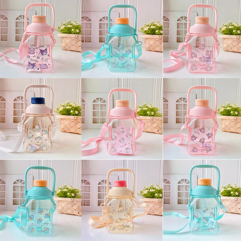 1350ML Kuromi Cup with Straw Kettle My Melody Double Drink Cup Cinnamoroll Portable Crossbody Strap Large Capacity Water Cup
1350ML Kuromi Cup with Straw Kettle My Melody Double Drink Cup Cinnamoroll Portable Crossbody Strap Large Capacity Water Cup