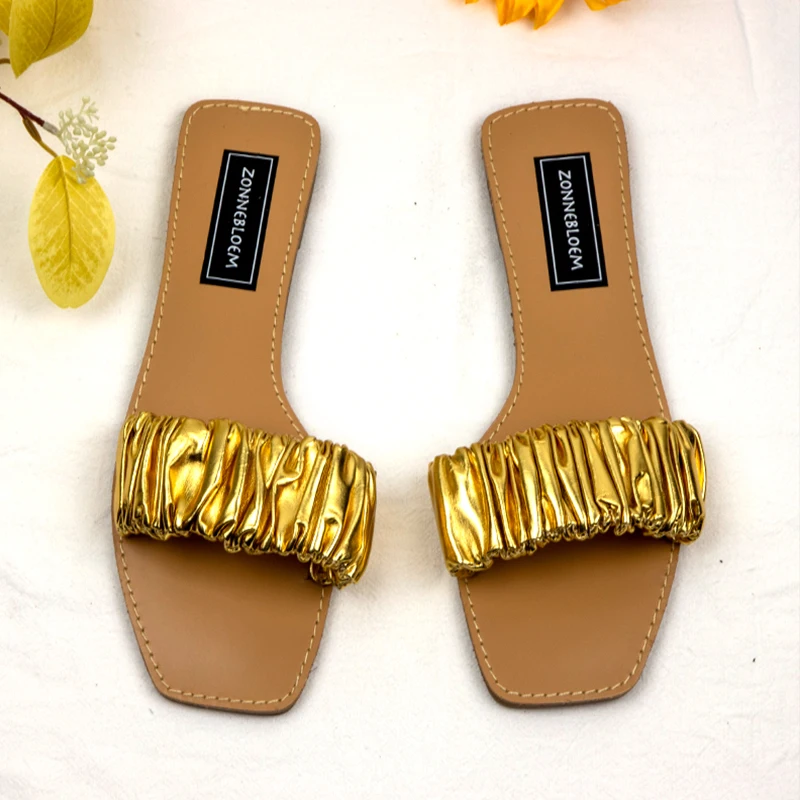 Women's Slippers Fashion Square Toe Flat with Six Colors Woman Shoes Outdoor Casual Pleated Plus Size Beach Ladies Slides 
Women's Slippers Fashion Square Toe Flat with Six Colors Woman Shoes Outdoor Casual Pleated Plus Size Beach Ladies Slides