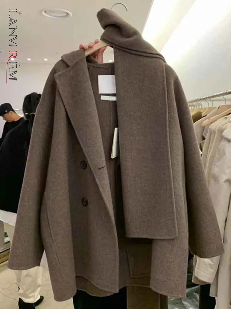 LANMREM Woolen Coats Women Lapel Long Sleeves Loose Solid Color Coats With Scarf Female Fashion Clothing Autumn Winter 2R7800
LANMREM Woolen Coats Women Lapel Long Sleeves Loose Solid Color Coats With Scarf Female Fashion Clothing Autumn Winter 2R7800