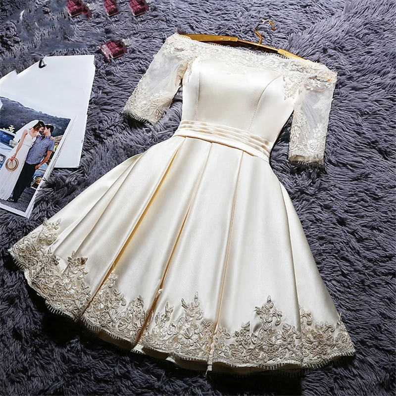 Short Wedding Dress Boat Neck Satin Lace Half Sleeve Simple Wedding Gown Cheap Vestido De Noiva Vintage Sexy Wedding Gown
Short Wedding Dress Boat Neck Satin Lace Half Sleeve Simple Wedding Gown Cheap Vestido De Noiva Vintage Sexy Wedding Gown