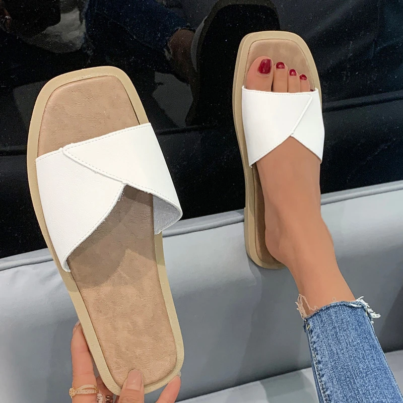 New Simple Women's Slippers 2022 Summer Popular Fashion Casual Slippers Women's Outdoor Comfortable Beach Shoes Women's Trend
New Simple Women's Slippers 2022 Summer Popular Fashion Casual Slippers Women's Outdoor Comfortable Beach Shoes Women's Trend