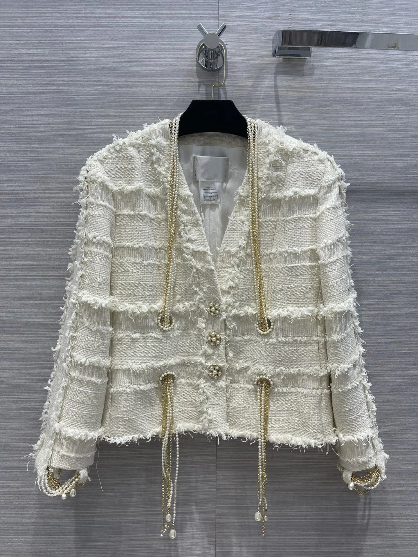 Jacket Women Coat Cardigan Clothes Quilted Coats Blazer Famale 2022 Pearl Chain Coat
Jacket Women Coat Cardigan Clothes Quilted Coats Blazer Famale 2022 Pearl Chain Coat