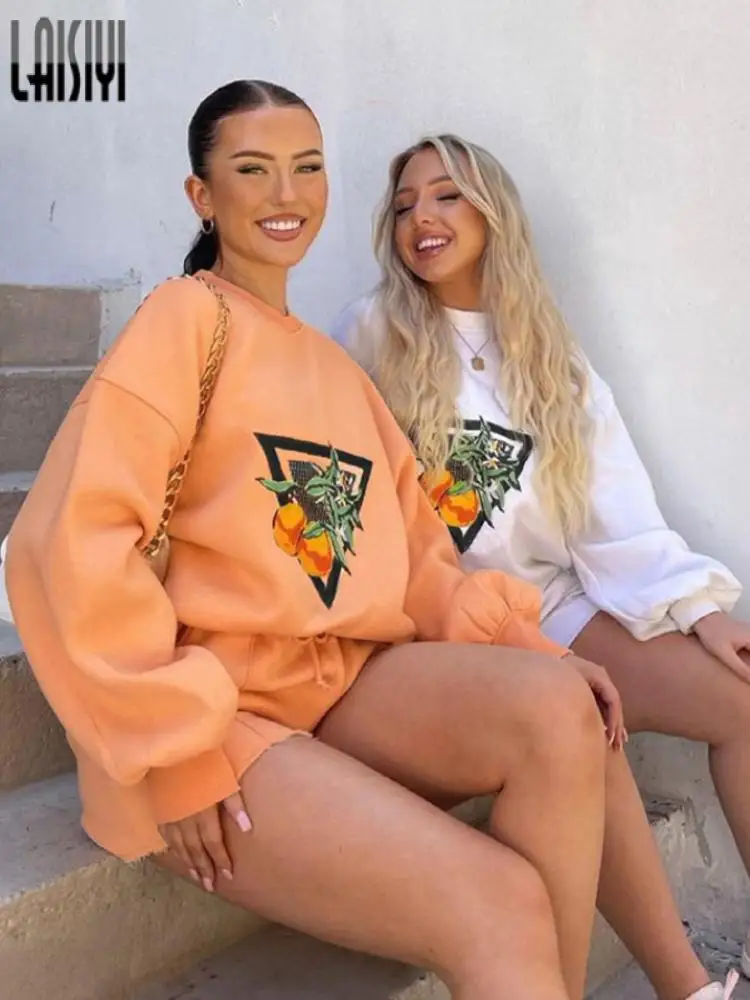 Orange Short Sets Women Autumn Outfits Triangle Fruit Print 2 Piece Loose Sweatshirts Shorts with Pockets Winter Matching Set
Orange Short Sets Women Autumn Outfits Triangle Fruit Print 2 Piece Loose Sweatshirts Shorts with Pockets Winter Matching Set