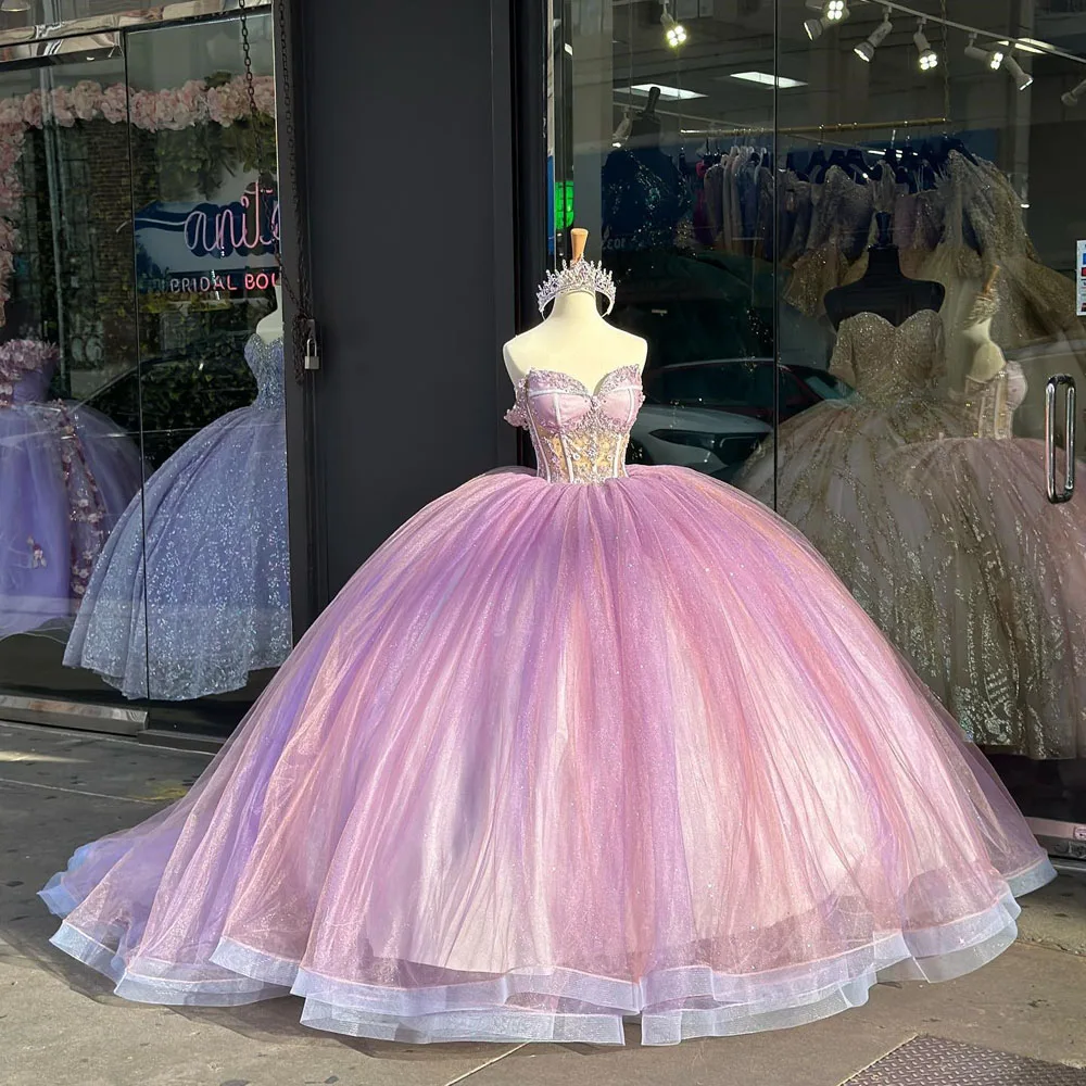 ANGELSBRIDEP Princess Appliques Lace Mexican Quinceanera Dress Ball Gown 3D Flowers Appliqued Sweet 16 Vestido De XV Anos
ANGELSBRIDEP Princess Appliques Lace Mexican Quinceanera Dress Ball Gown 3D Flowers Appliqued Sweet 16 Vestido De XV Anos