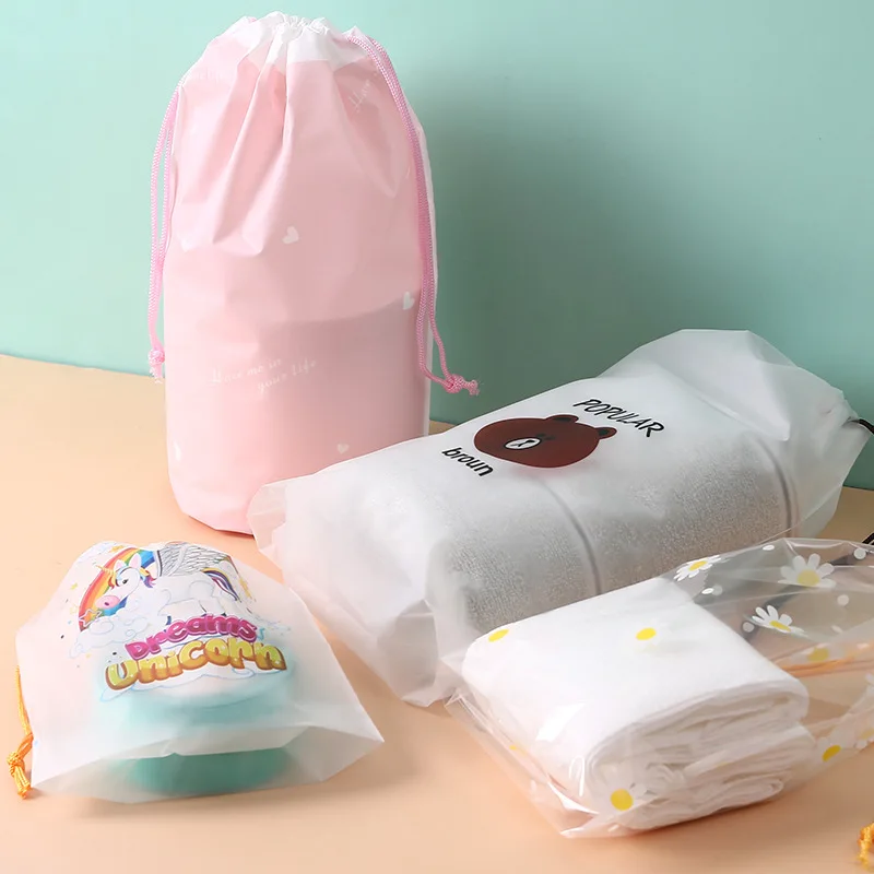 2pcsTransparent cosmetic bag travel waterproof cosmetic box bath drawstring storage bag shoes wash set clothing storage bag 
2pcsTransparent cosmetic bag travel waterproof cosmetic box bath drawstring storage bag shoes wash set clothing storage bag