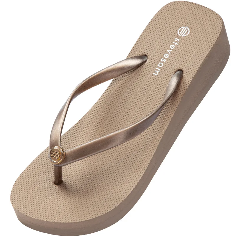4cm Women Flip Flops Casual Women Jelly Shoes Thick Platform Slippers for Women Sandalias Mujer Clogs Feminino Summer Slope Heel 
4cm Women Flip Flops Casual Women Jelly Shoes Thick Platform Slippers for Women Sandalias Mujer Clogs Feminino Summer Slope Heel
