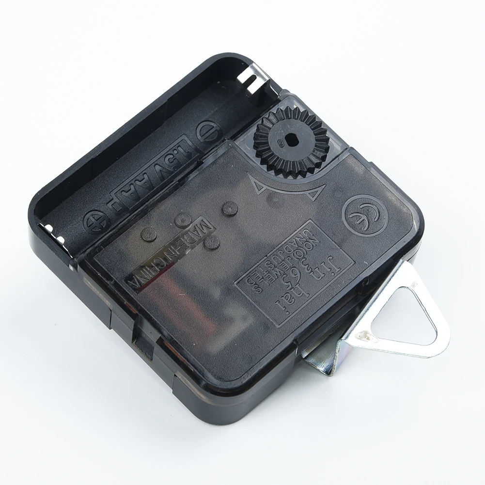 Replacement .6 * 5.6 * 1.6cm Quartz Clock Movement 2.2 * 2.2 * 0.63 inch Continuous For DIY Clock High quality
Replacement .6 * 5.6 * 1.6cm Quartz Clock Movement 2.2 * 2.2 * 0.63 inch Continuous For DIY Clock High quality
