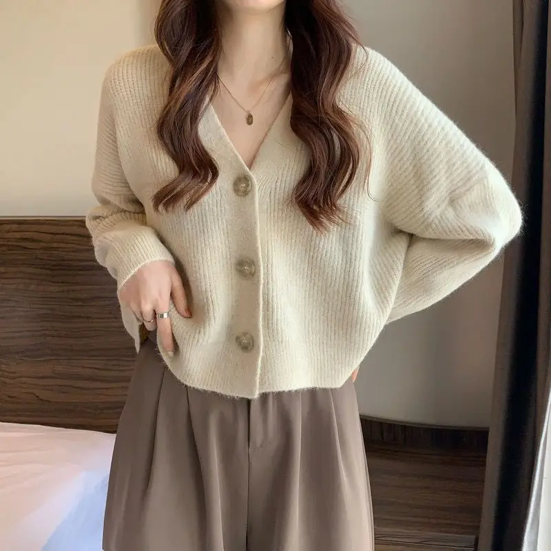 Y2K Clothes Knitted Cardigans Women Harajuku Sweater Autumn Winter 2022 Korean Tops Casual Vintage Black Warm Coat
Y2K Clothes Knitted Cardigans Women Harajuku Sweater Autumn Winter 2022 Korean Tops Casual Vintage Black Warm Coat