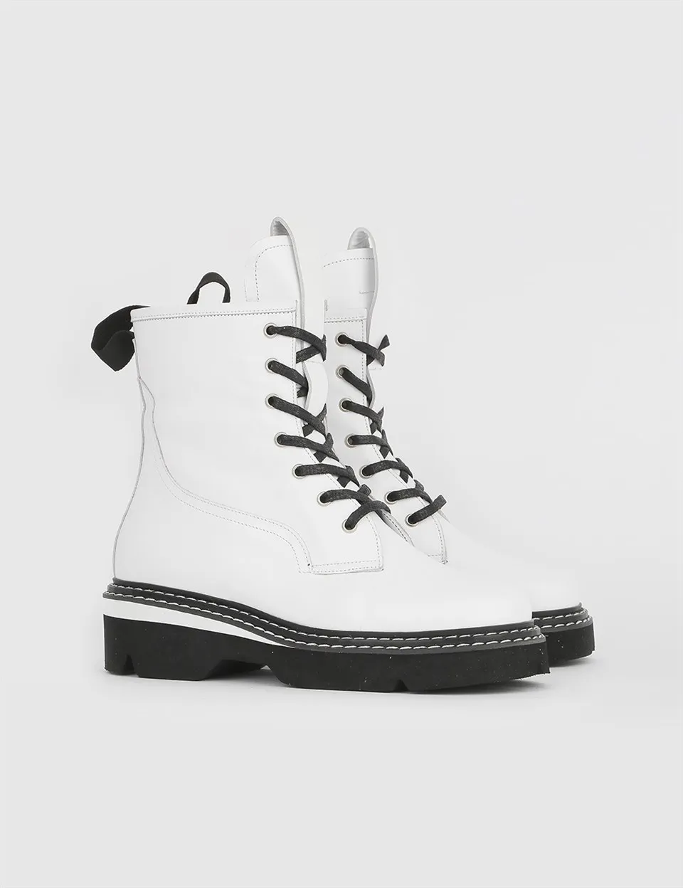 ILVi-Genuine Leather Handmade Herla White Leather Women's BootWomen Shoes 2020 Fall/Winter
ILVi-Genuine Leather Handmade Herla White Leather Women's BootWomen Shoes 2020 Fall/Winter
