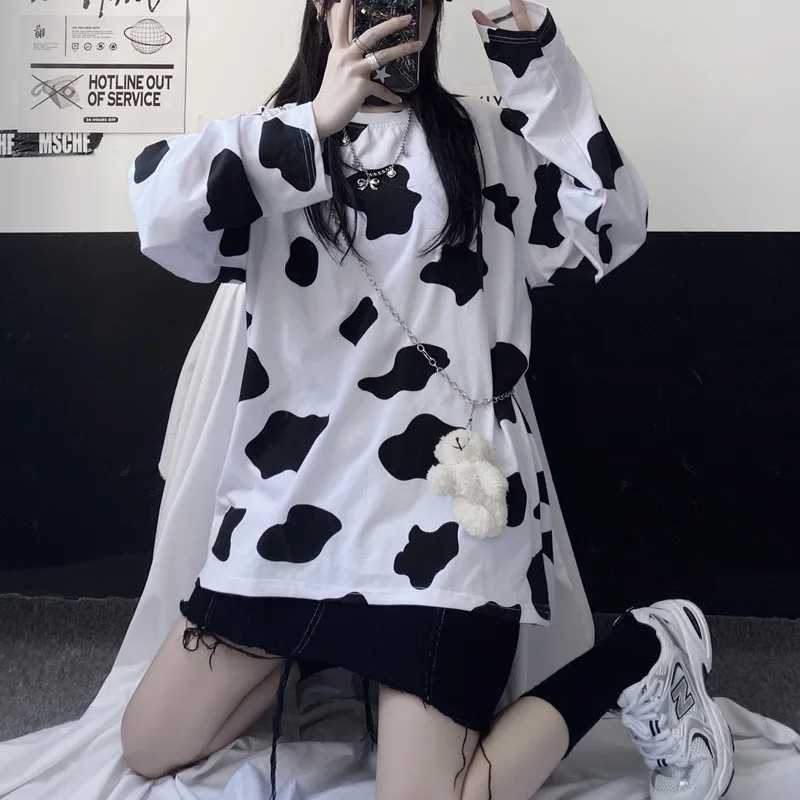 Fashion Cow Print Women's Blouse Long-sleeved Women's T-shirt Oversized Loose Casual Autumn and Spring Cotton Women's T-shirt
Fashion Cow Print Women's Blouse Long-sleeved Women's T-shirt Oversized Loose Casual Autumn and Spring Cotton Women's T-shirt