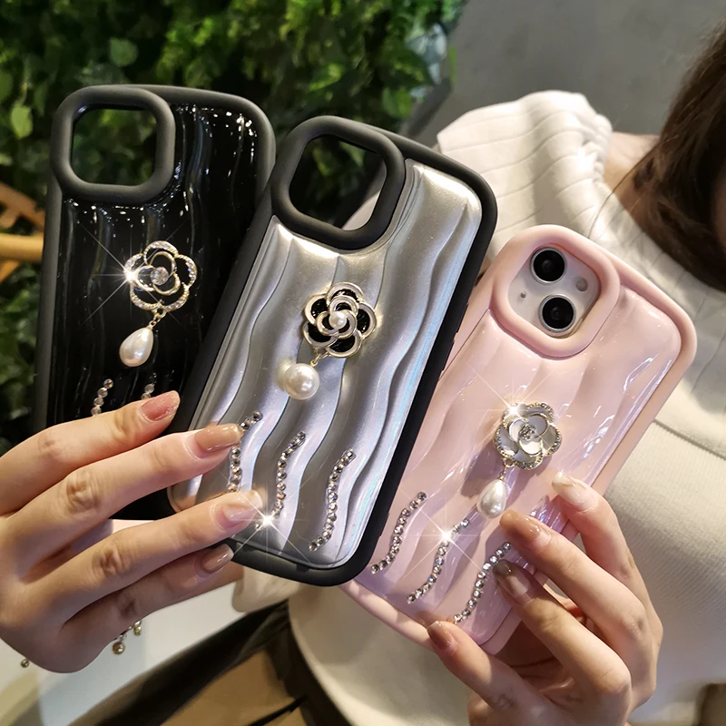 Phone Case For IPhone 14 Pro Max with Diamond Camellia Case for IPhone 14 Plus Plush Suit Luxury Silicone Fall Protection Case
Phone Case For IPhone 14 Pro Max with Diamond Camellia Case for IPhone 14 Plus Plush Suit Luxury Silicone Fall Protection Case
