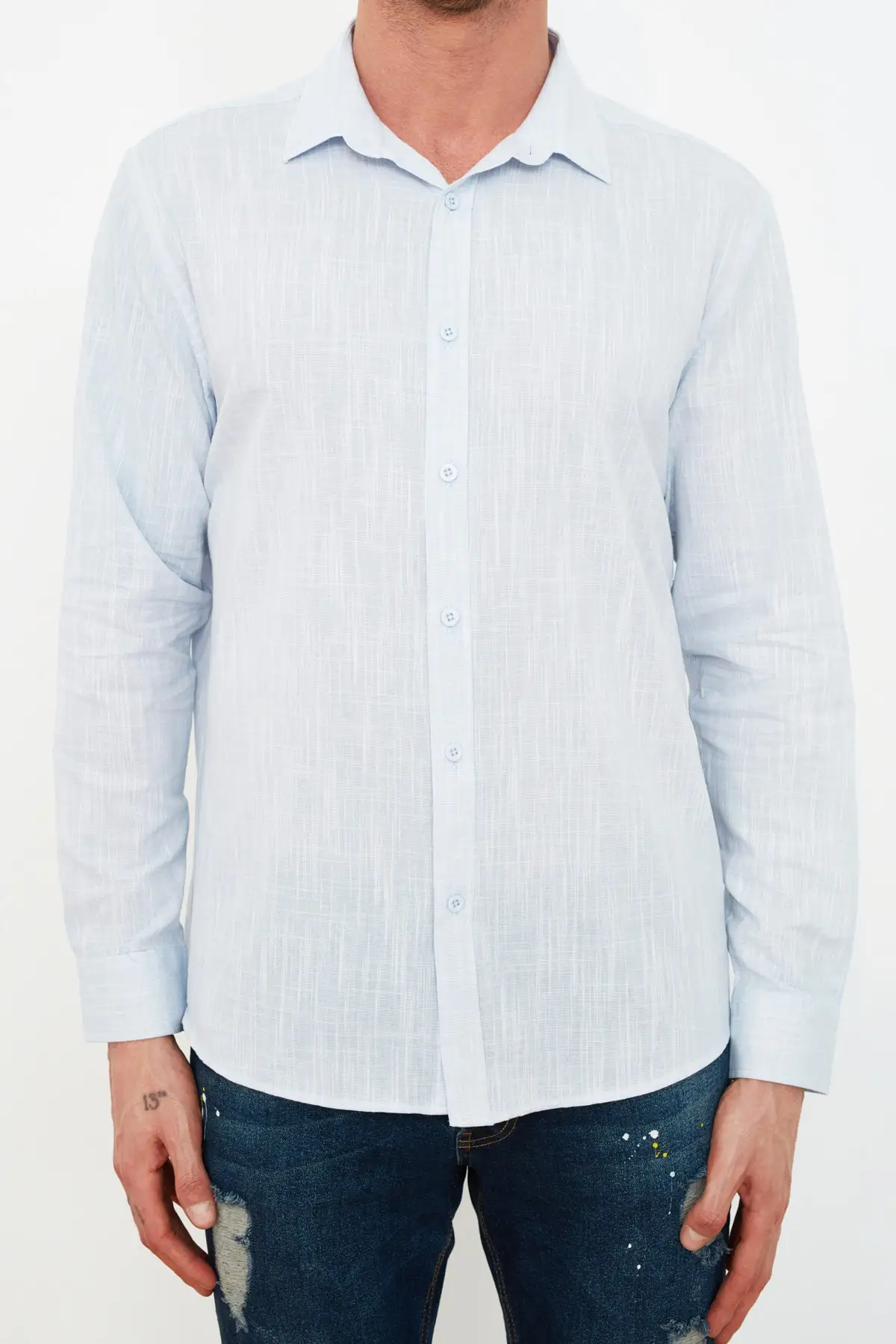 Trendyol Men 'S Regular Fit Buttoned Collar Filafil Shirt TMNSS21GO0726 
Trendyol Men 'S Regular Fit Buttoned Collar Filafil Shirt TMNSS21GO0726