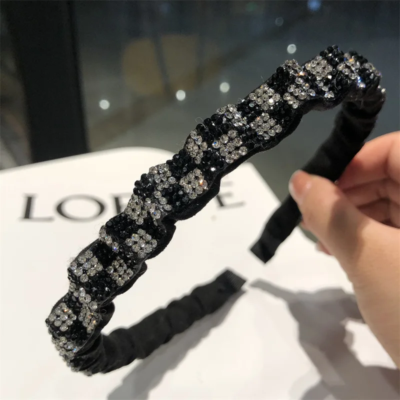 Rhinestone Hair Band Baroque French Style Vintage Full Bit Band Crimped Hair Ruffle Hair Ornament Female
Rhinestone Hair Band Baroque French Style Vintage Full Bit Band Crimped Hair Ruffle Hair Ornament Female