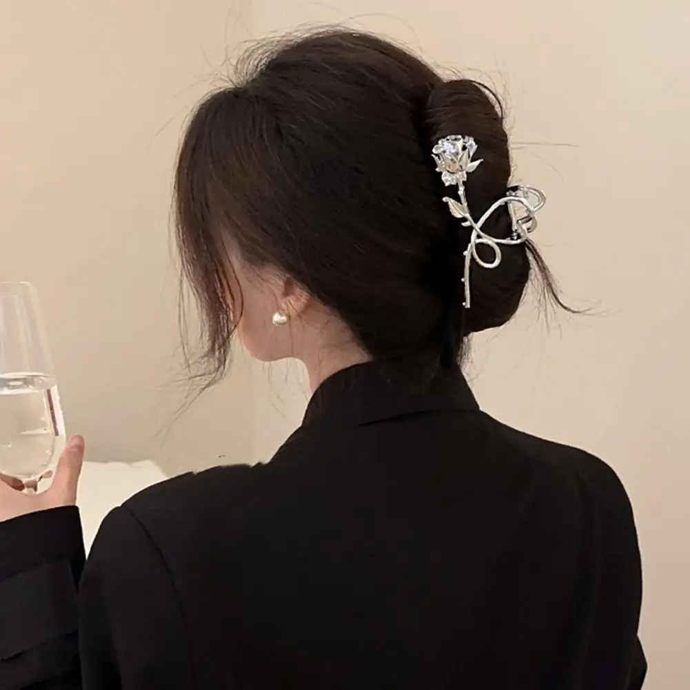 Rose Flower Shape Large Hair Claw Metal Heart Rose Flower Hair Claw Large Bath Shower Clip for Women Back Head Hair Accessory
Rose Flower Shape Large Hair Claw Metal Heart Rose Flower Hair Claw Large Bath Shower Clip for Women Back Head Hair Accessory