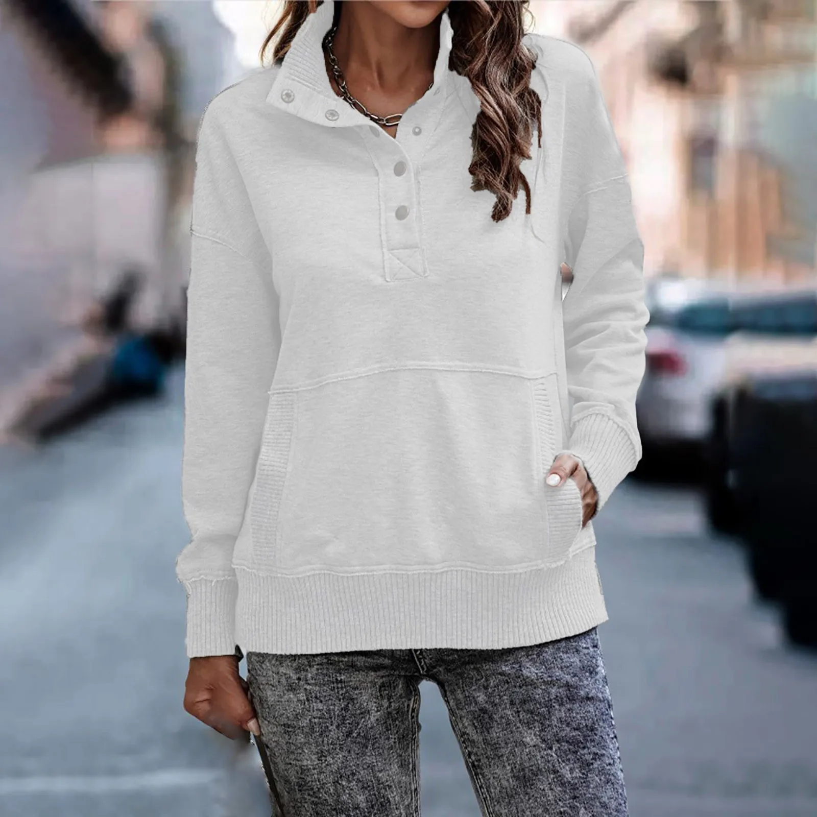 Women's Autumn And Winter Vintage Solid Colours Stand Collar Buttons Blouse Casual Long Sleeve Pocket Pullover Sweatshirt
Women's Autumn And Winter Vintage Solid Colours Stand Collar Buttons Blouse Casual Long Sleeve Pocket Pullover Sweatshirt