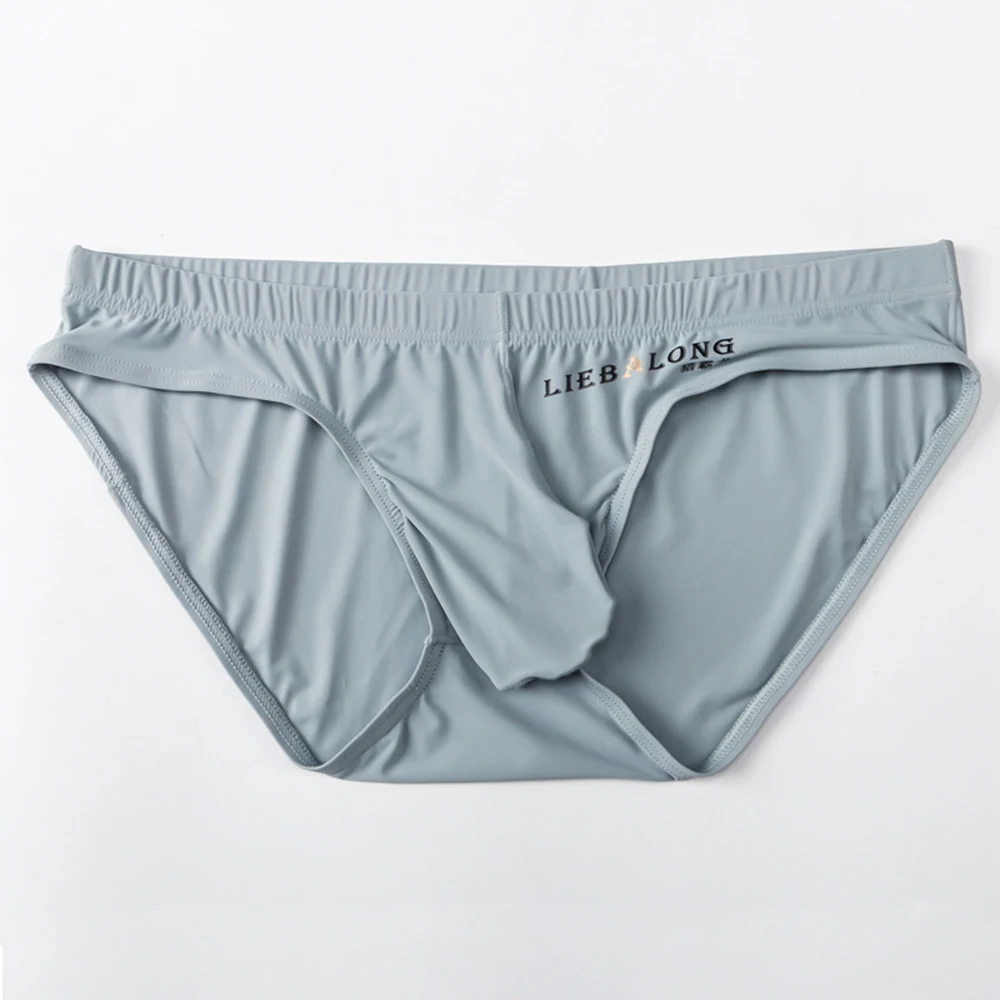 Men Ice Silk Seamless Briefs Sexy Low-Rise Underwear Bulge Pouch Underpants Comfortable Panties Breathable Lingerie
Men Ice Silk Seamless Briefs Sexy Low-Rise Underwear Bulge Pouch Underpants Comfortable Panties Breathable Lingerie