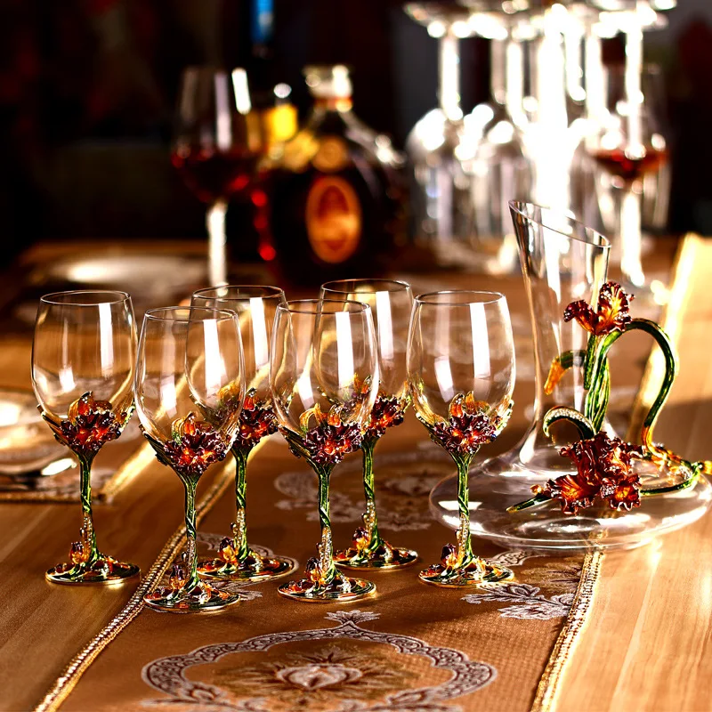 Creative Gifts Wine Glass Engraved Goblets Transparent Crystal European-style Wine Glass Champagne Retro Verre A Vin Drinkware
Creative Gifts Wine Glass Engraved Goblets Transparent Crystal European-style Wine Glass Champagne Retro Verre A Vin Drinkware