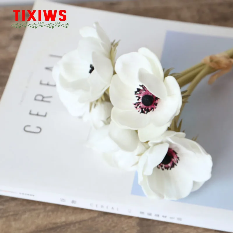 Simulation grass pattern roses single living room table decoration flower fake flower dried flower ornaments plastic flower 
Simulation grass pattern roses single living room table decoration flower fake flower dried flower ornaments plastic flower